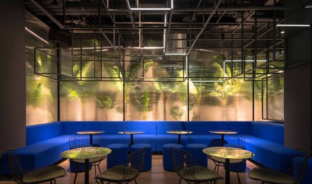 modern bar with black interior and extraordinary lighting in shanghai, called The Botanist 3