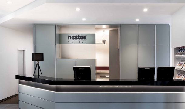 reception and entry in the modern Nestor Hotel in Neckarsulm