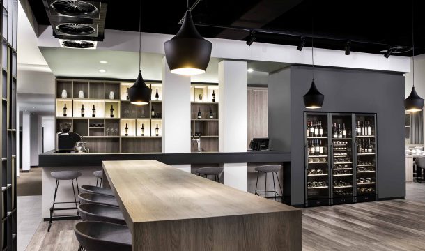 bar and wine cabinet in the modern nestor hotel in Neckarsulm