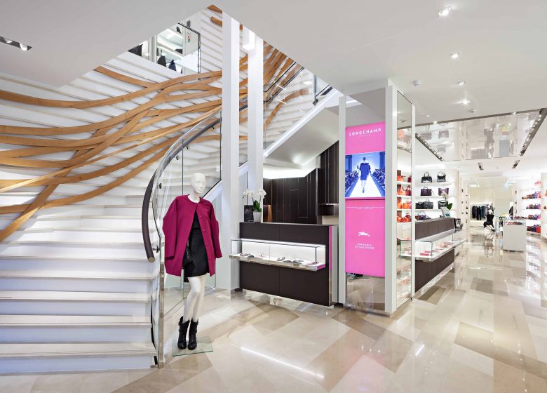 Treppe und Handlauf Longchamp Store in München